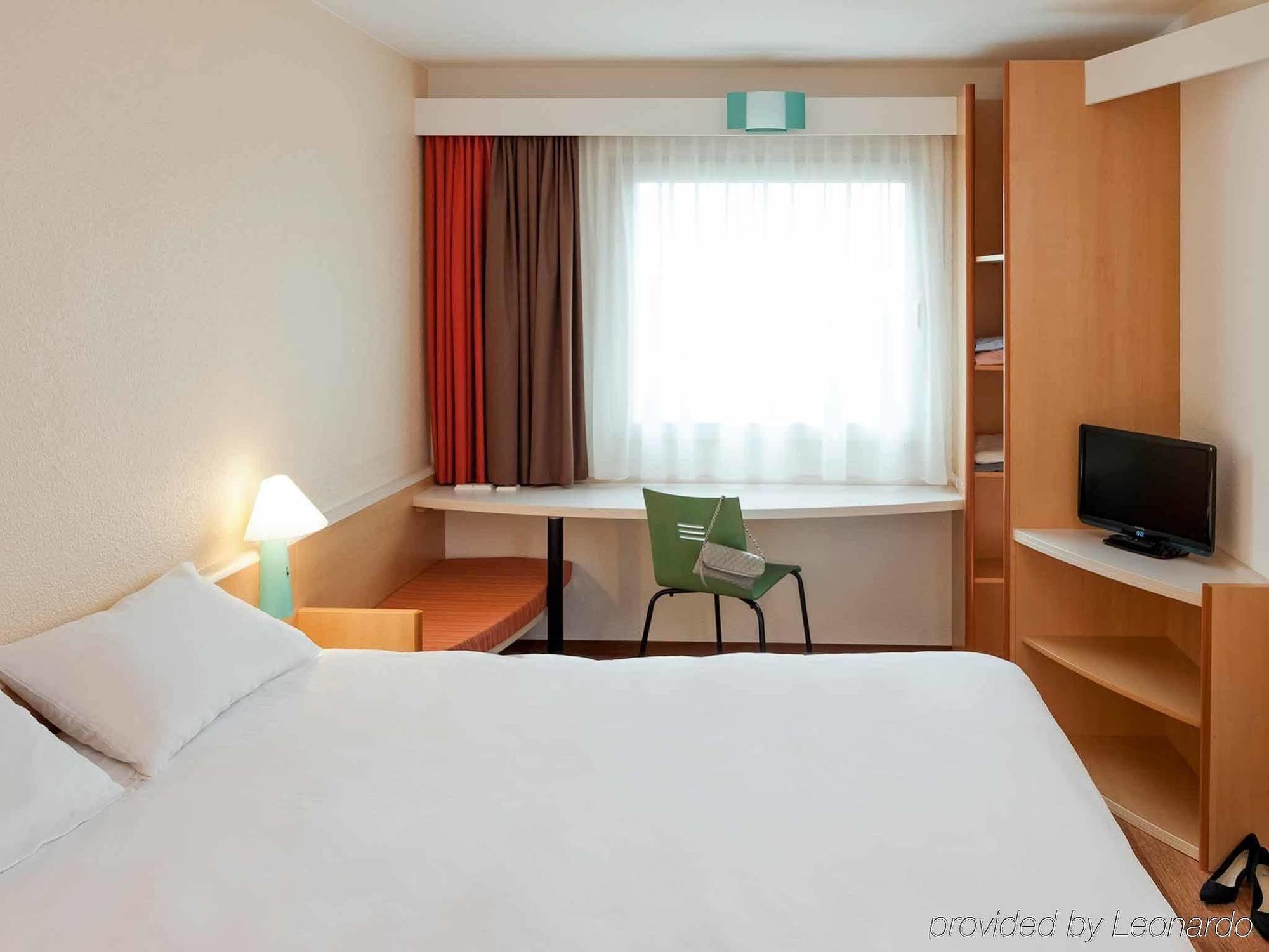 Ibis Montpellier Sud Hotel Buitenkant foto